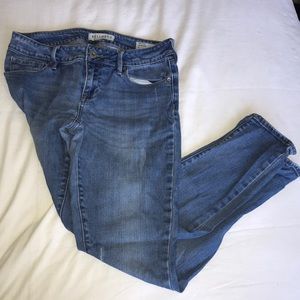 BullHead Skinny Jean